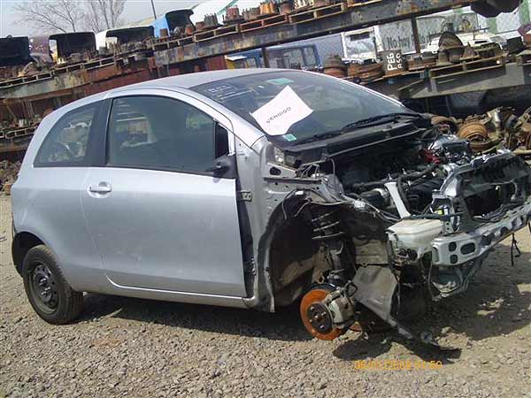 Toyota YARIS 2008 - 1 REPUESTO USADO/USADA EN DESARME