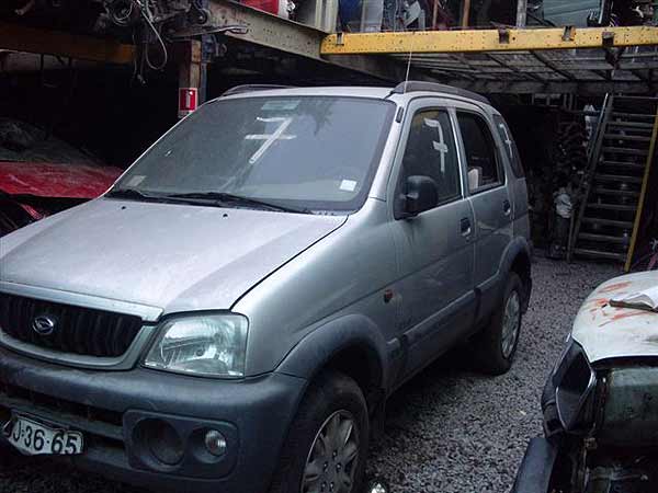 Daihatsu TERIOS 2000 - 1 REPUESTO USADO/USADA EN DESARME