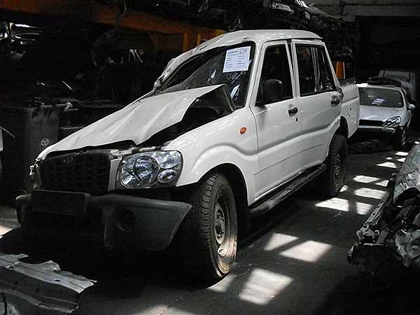 Mahindra PICK UP 2009 - 1 REPUESTO USADO/USADA EN DESARME