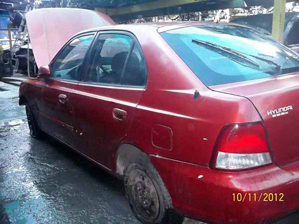 Hyundai ACCENT 2001 - 1 REPUESTO USADO/USADA EN DESARME