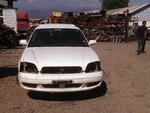 Subaru LEGACY 2000 - 1 REPUESTO USADO/USADA EN DESARME