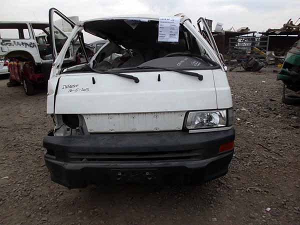 Maza Mitsubishi L300  USADO