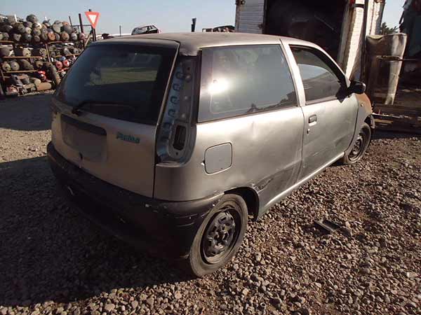 Fiat Punto 1996 - 1 REPUESTO USADO/USADA EN DESARME