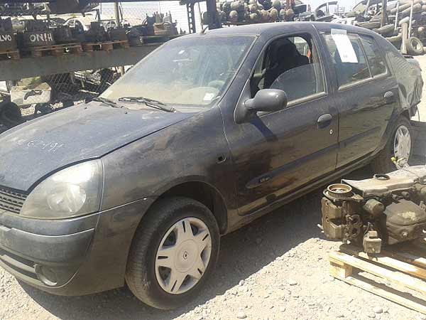 Renault CLIO 2006 - 1 REPUESTO USADO/USADA EN DESARME