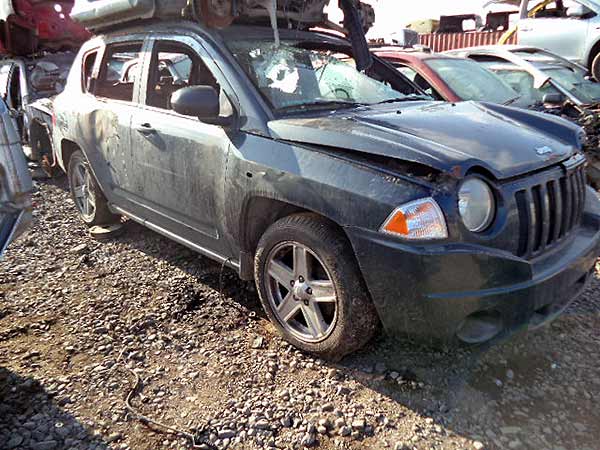 Jeep COMPASS 2008 - 1 REPUESTO USADO/USADA EN DESARME