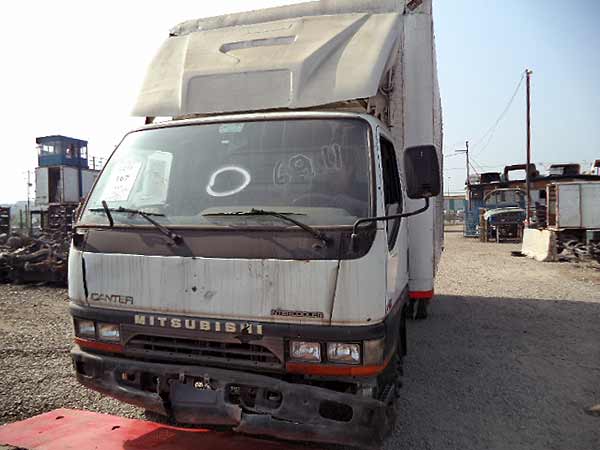  Mitsubishi CANTER  USADO