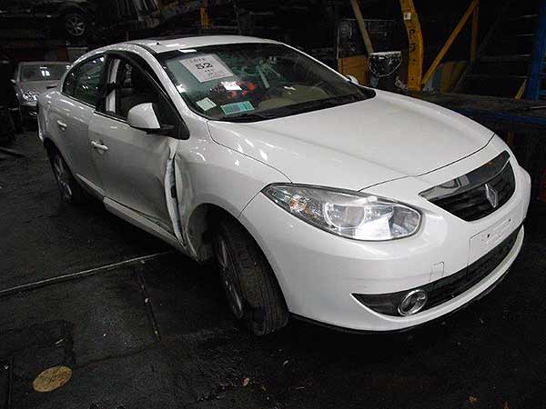 Renault FLUENCE 2012 - 1 REPUESTO USADO/USADA EN DESARME