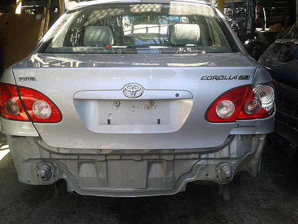 Toyota COROLLA 2005 - 1 REPUESTO USADO/USADA EN DESARME