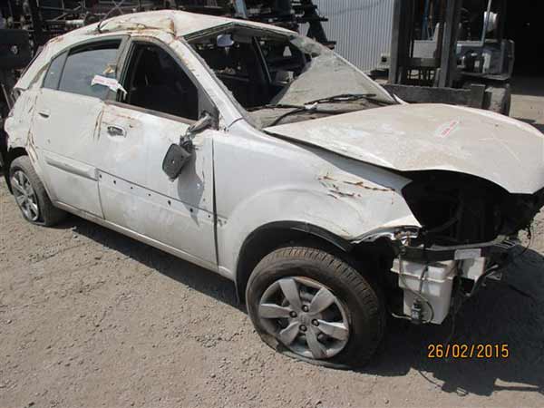  Kia Rio 2011    EN DESARME