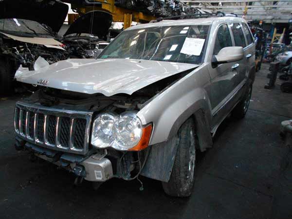 Jeep GRAND CHEROKEE 2009 - 1 REPUESTO USADO/USADA EN DESARME