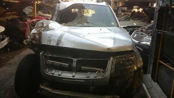 Suzuki GRAND NOMADE 2010 - 1 REPUESTO USADO/USADA EN DESARME