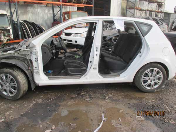 Hyundai i30 2009 - 1 REPUESTO USADO/USADA EN DESARME