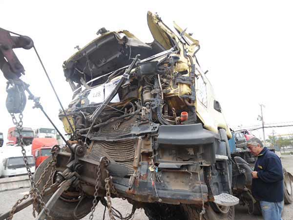 EJE Scania R124 2008  USADO EN DESARME