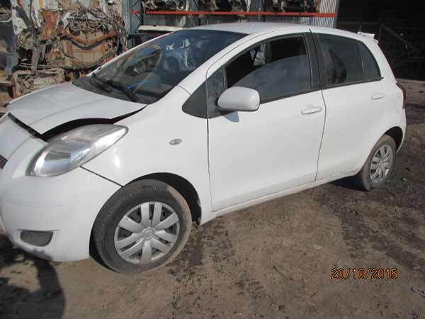 Toyota YARIS 2007 - 1 REPUESTO USADO/USADA EN DESARME