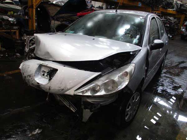 Peugeot 207 2011 - 1 REPUESTO USADO/USADA EN DESARME