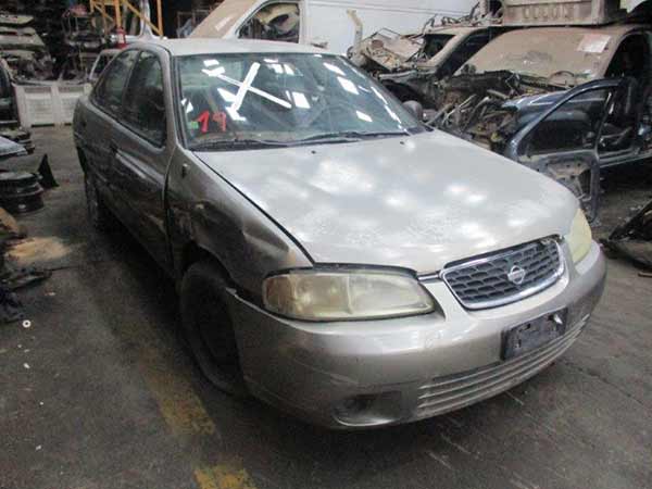 Nissan SENTRA 2003 - 1 REPUESTO USADO/USADA EN DESARME