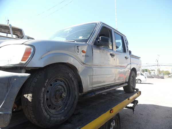 Mahindra PICK UP 2010 - 1 REPUESTO USADO/USADA EN DESARME