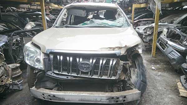  Toyota LAND CRUISER 2010   EN DESARME