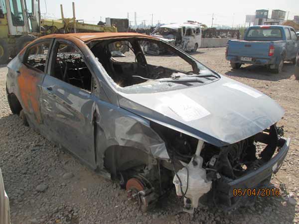  Hyundai ACCENT 2011    EN DESARME