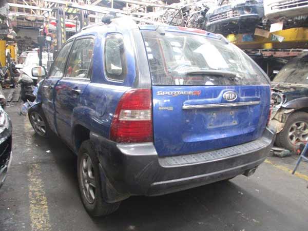 Kia SPORTAGE 2008 - 1 REPUESTO USADO/USADA EN DESARME