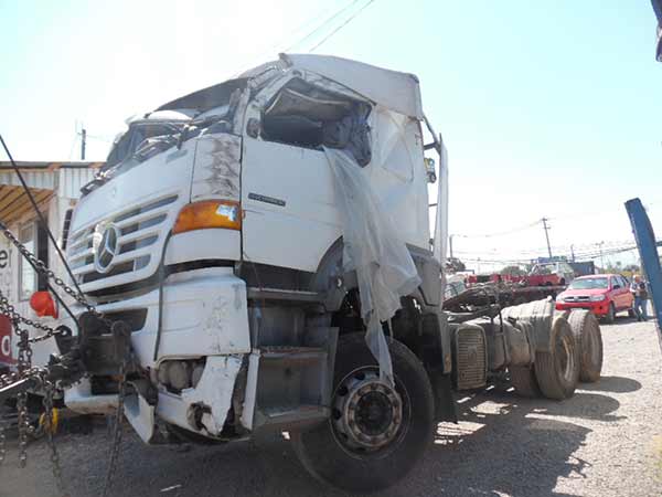 Mercedes-Benz 1938 2002 - 1 REPUESTO USADO/USADA EN DESARME