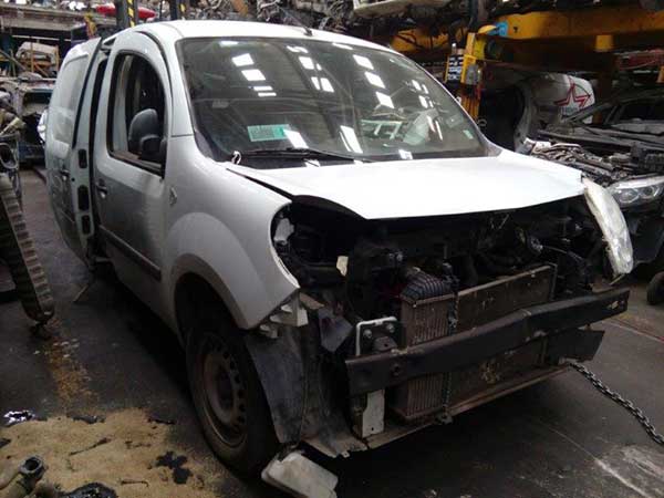 Renault KANGOO 2014 - 1 REPUESTO USADO/USADA EN DESARME