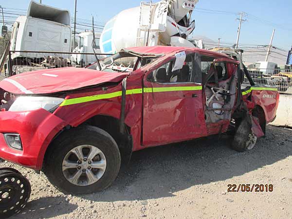 Nissan NP300 2016 - 1 REPUESTO USADO/USADA EN DESARME