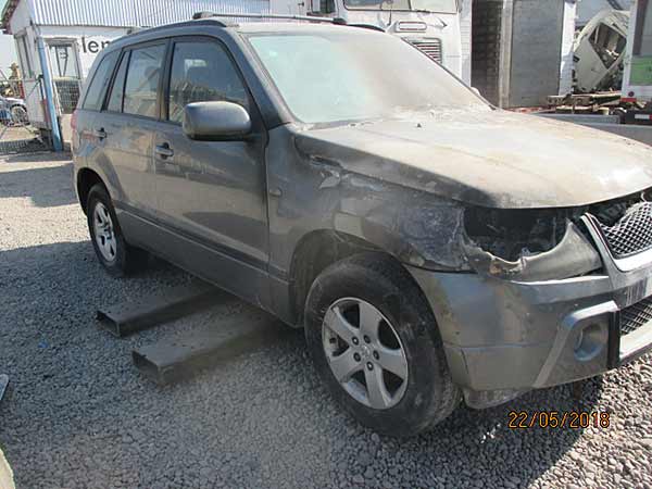 Suzuki GRAND NOMADE 2006 - 1 REPUESTO USADO/USADA EN DESARME