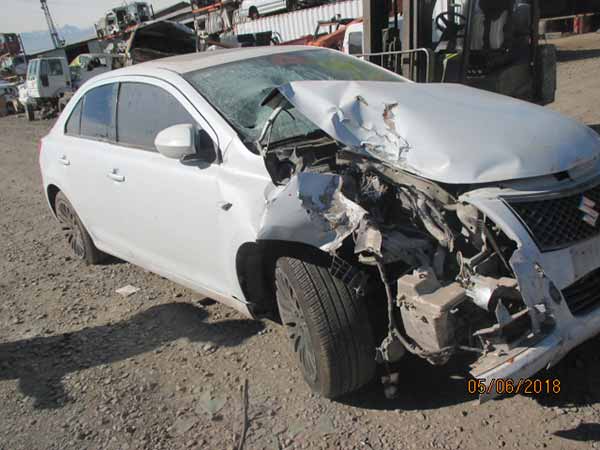 Suzuki KIZASHI 2013 - 1 REPUESTO USADO/USADA EN DESARME