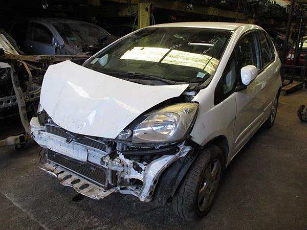 CAJA DE CAMBIOS Honda Fit 2012  USADA  EN DESARME