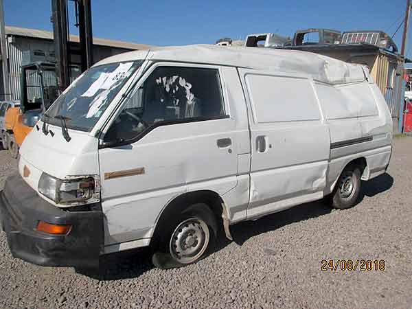 MAZA Mitsubishi L300 2014  USADO EN DESARME