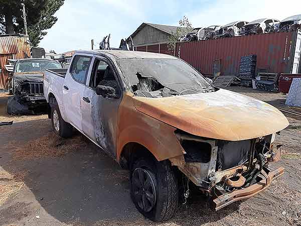 Nissan NP300 2018 - 1 REPUESTO USADO/USADA EN DESARME