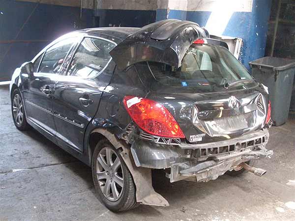 COMPRESOR AIRE ACONDICIONADO Peugeot 207 2008  USADO  EN DESARME