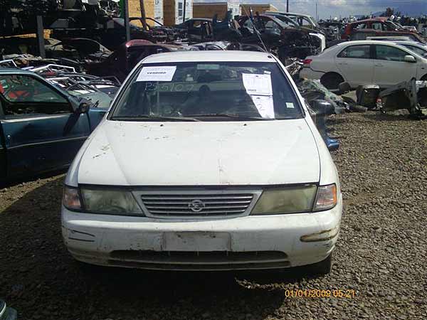  Nissan SENTRA 1997    EN DESARME