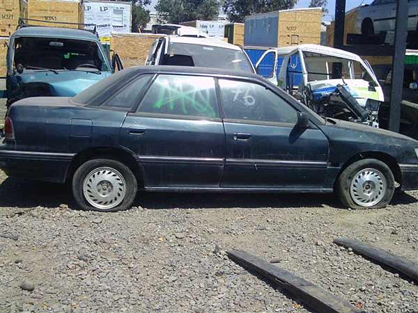 LLANTA Subaru LEGACY 1995  USADA  EN DESARME
