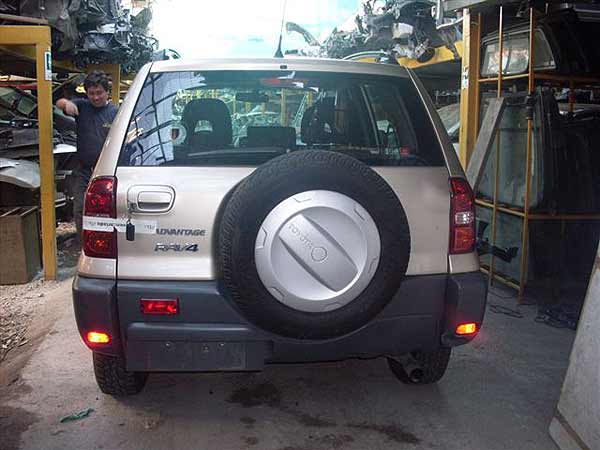  Toyota RAV4 2005    EN DESARME