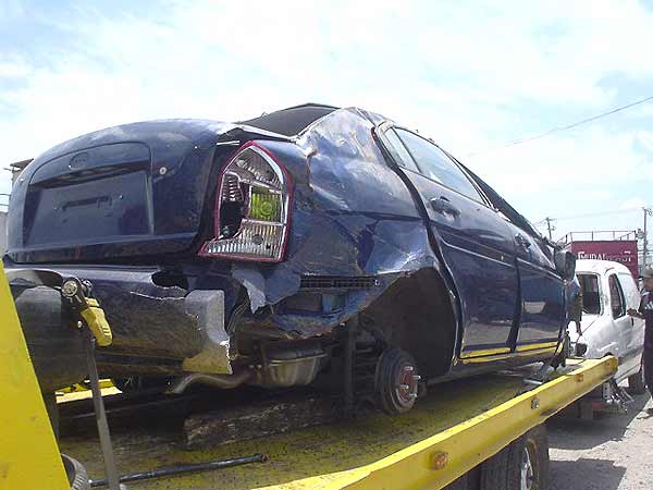  Hyundai ACCENT 2010    EN DESARME