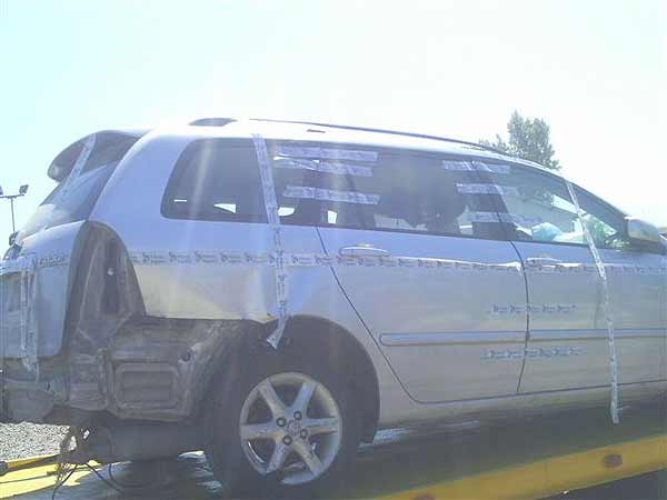  Toyota COROLLA 2004    EN DESARME