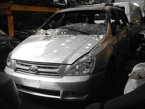  Kia GRAND CARNIVAL 2008    EN DESARME
