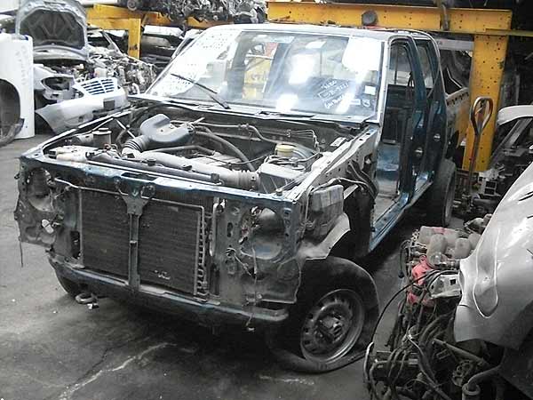  Nissan D21 1998    EN DESARME