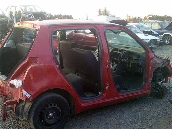  Suzuki SWIFT 2009    EN DESARME