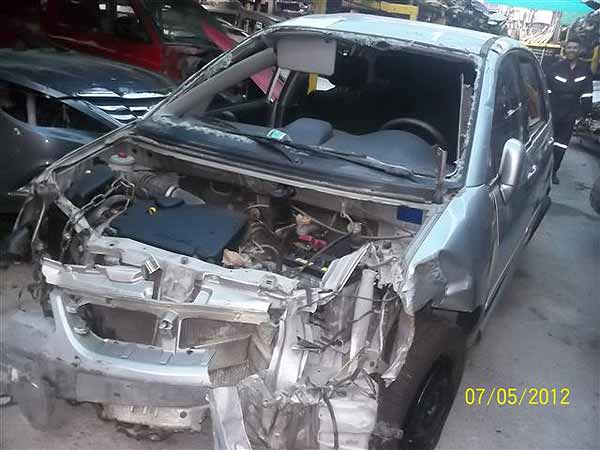  Suzuki AERIO 2007    EN DESARME