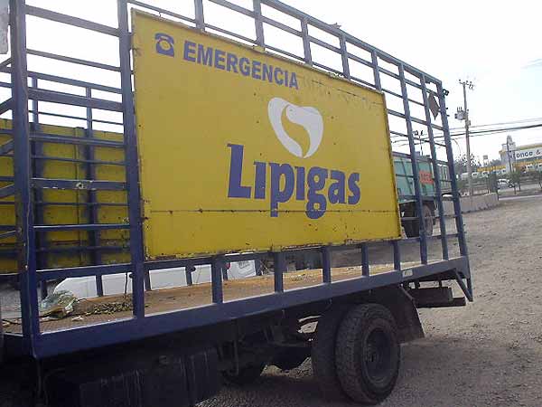 EJE Daihatsu Delta 1998  USADO  EN DESARME