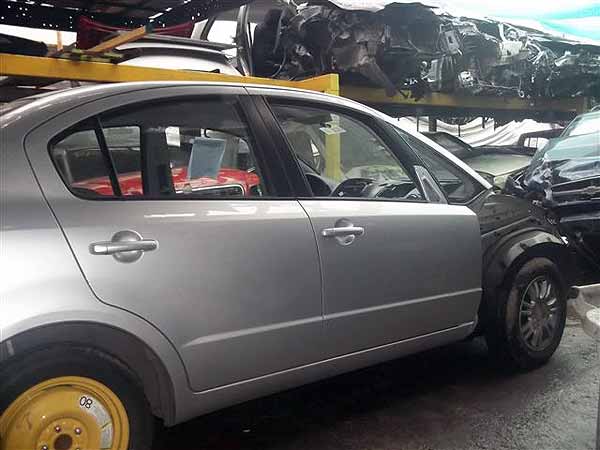 MAZA Suzuki SX4 2011  USADO  EN DESARME