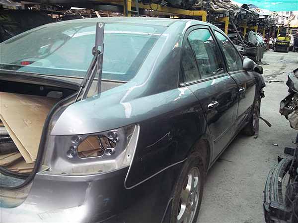  Hyundai SONATA 2006    EN DESARME