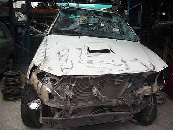  Toyota Fortuner 2006    EN DESARME