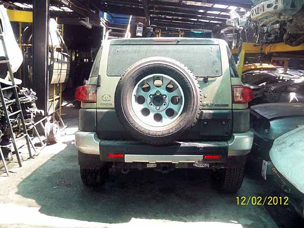  Toyota FJ CRUISER 2011    EN DESARME