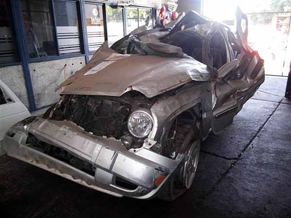  Jeep GRAND CHEROKEE 2006    EN DESARME