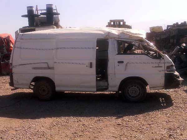  Mitsubishi L300 2008    EN DESARME
