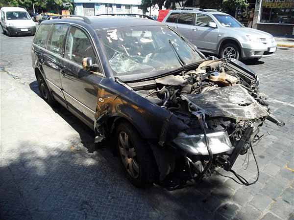  Volkswagen PASSAT 2004    EN DESARME